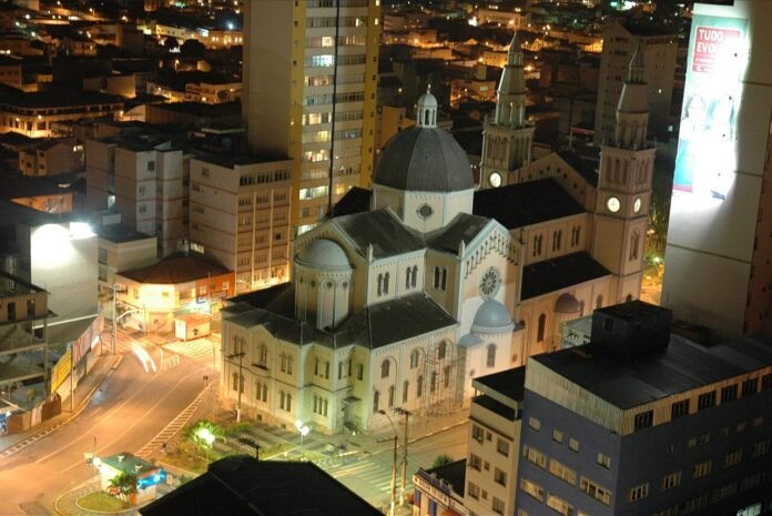 Catedral Metropolitana de Pouso Alegre